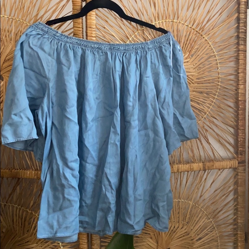 Mossimo off the shoulder top